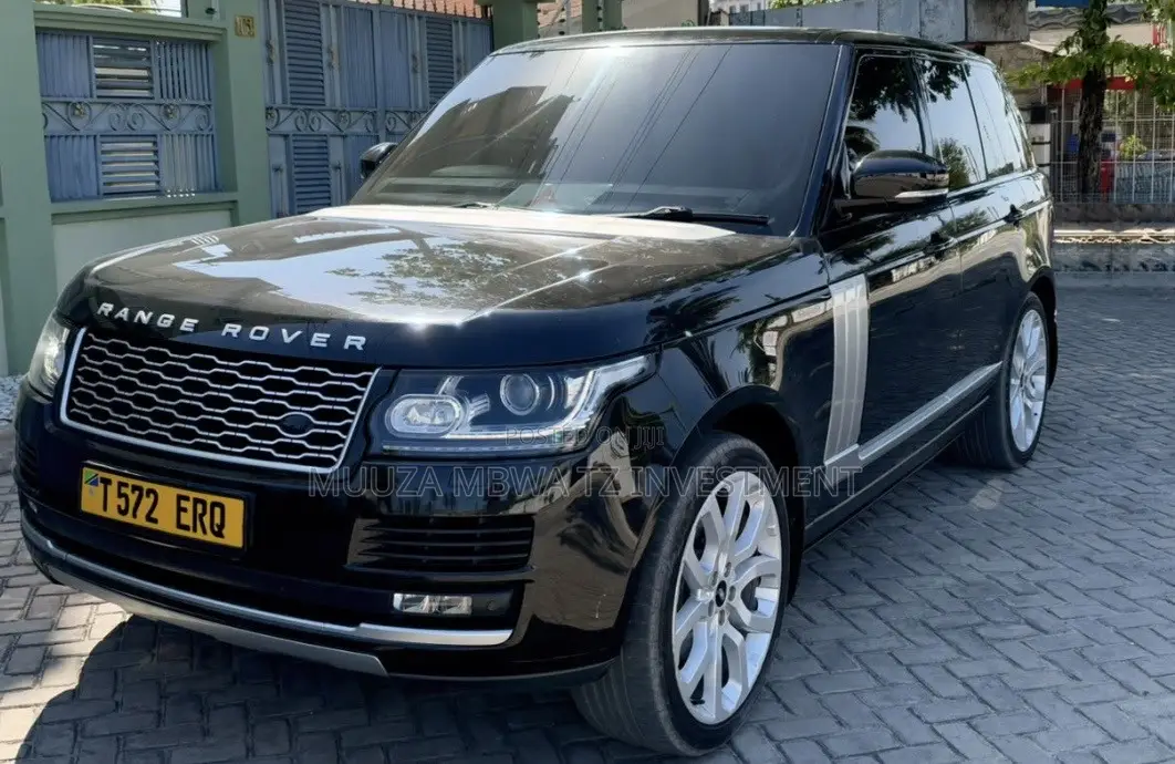 Land Rover Range Rover Vogue 2015 Black