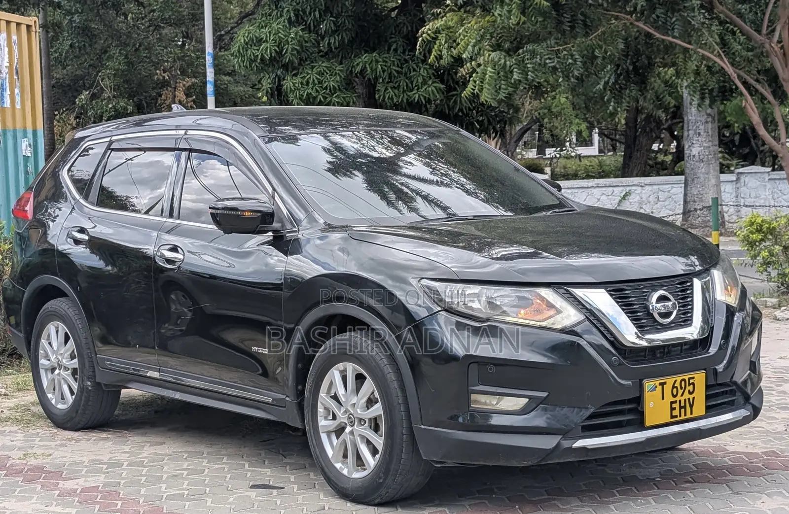 Nissan X-Trail 2.0 Hybrid AWD 2017 Black
