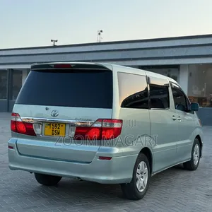Toyota Alphard 2004 Blue