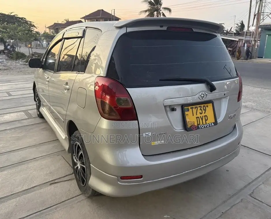 Toyota Corolla Spacio 2002 Beige