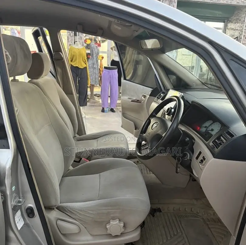 Toyota Corolla Spacio 2002 Beige