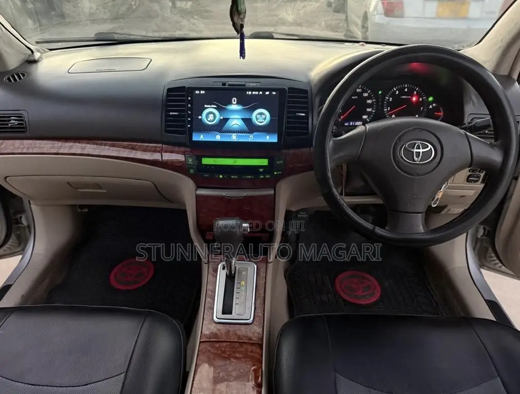 Toyota Premio 2005 Silver