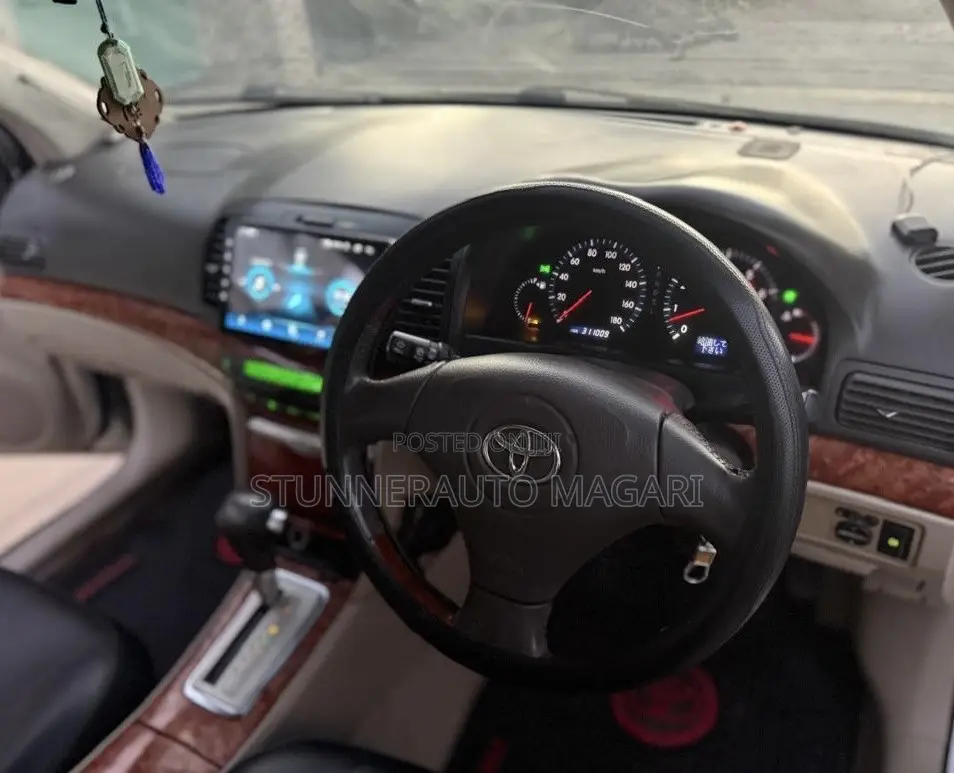 Toyota Premio 2005 Silver