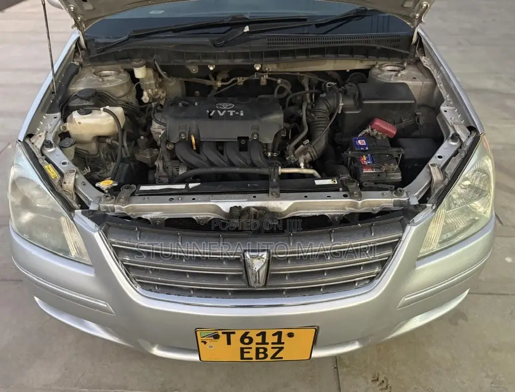 Toyota Premio 2005 Silver