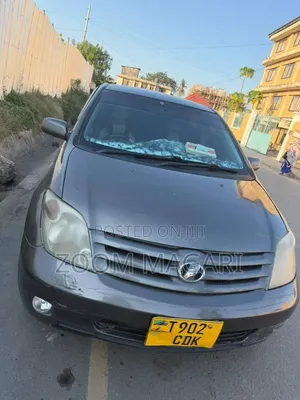 Toyota IST 2004 Gray