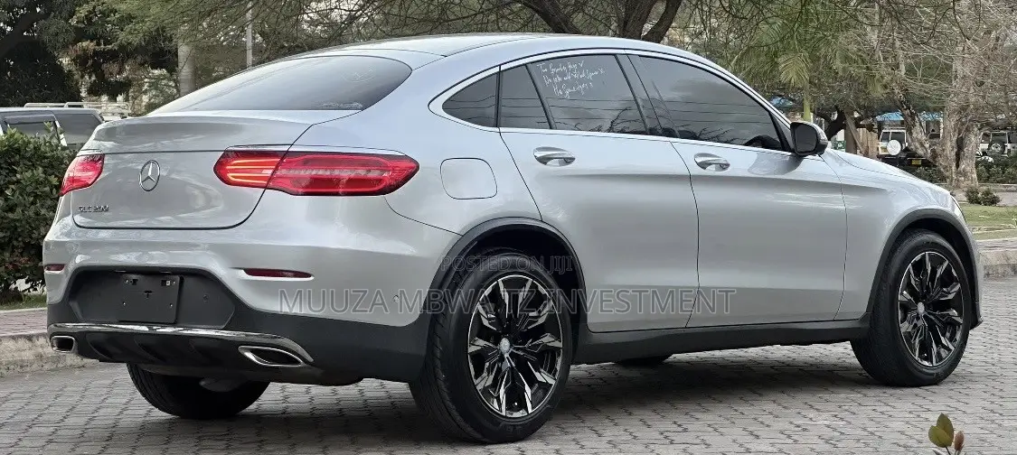 Mercedes-Benz GLC-Class 2017 Silver