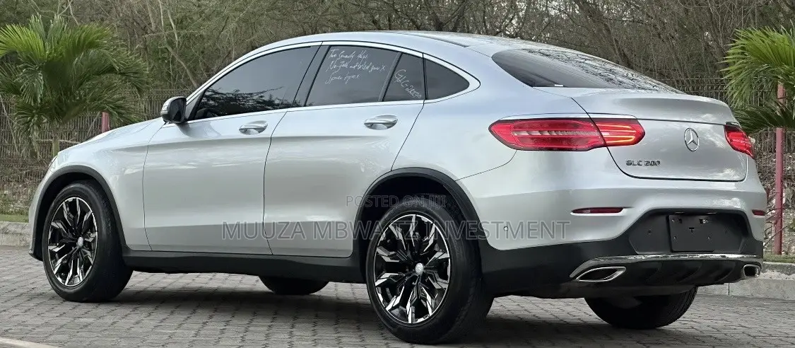 Mercedes-Benz GLC-Class 2017 Silver