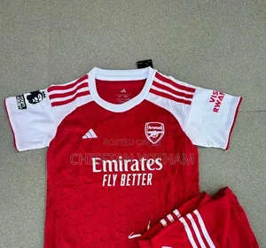 Tain Lee 81 Outfit