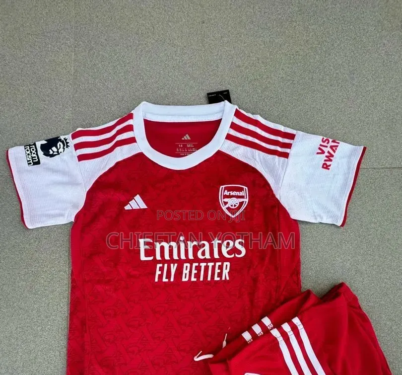 Tain Lee 81 Outfit