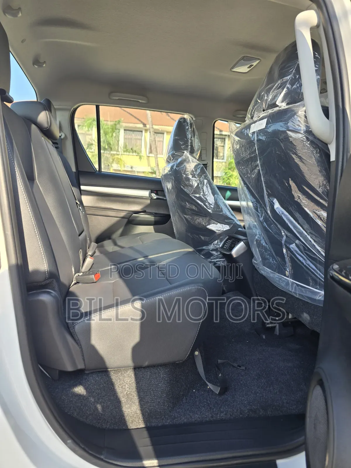 New Toyota Hilux 2025 White