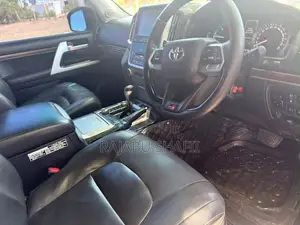 Toyota Land Cruiser 2019 Black