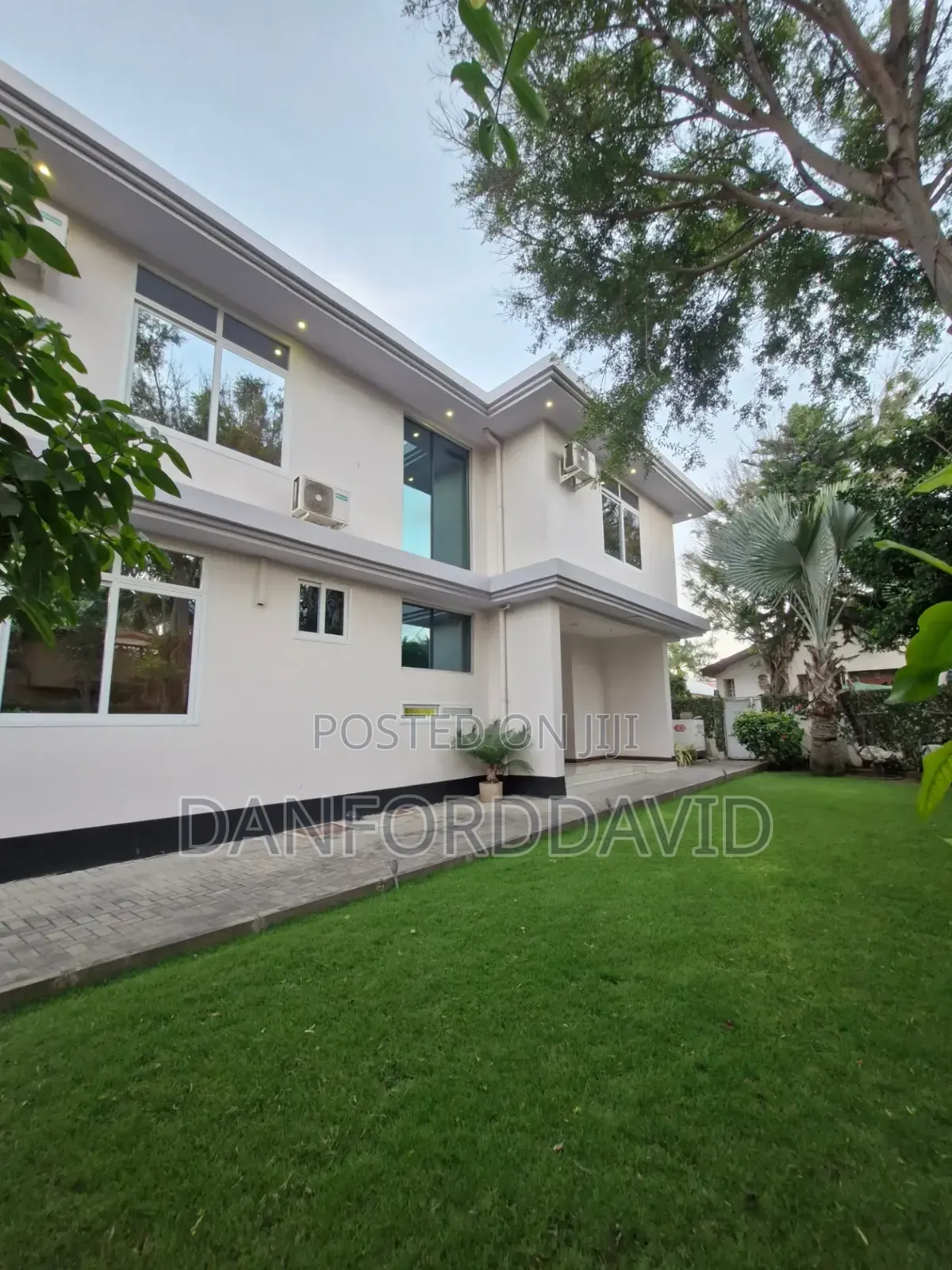 5bdrm House in Kahwa Real Estate, Mikocheni for sale