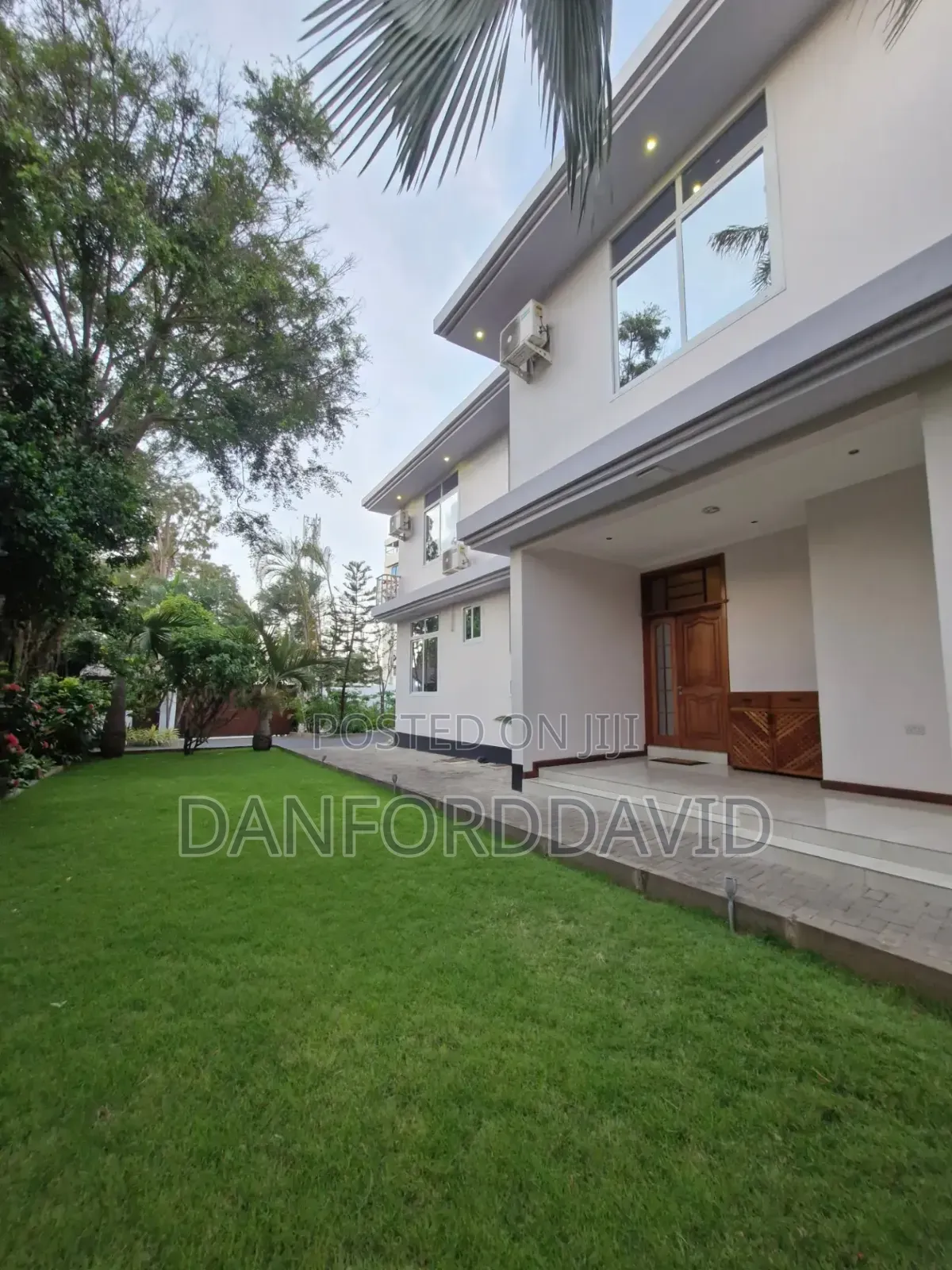 5bdrm House in Kahwa Real Estate, Mikocheni for sale