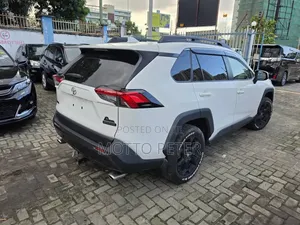 Toyota RAV4 2020 Black