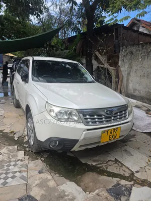 Subaru Forester 2011 White