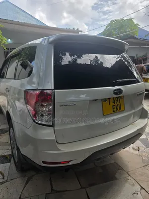 Subaru Forester 2011 White