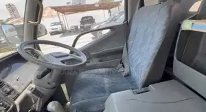 Mitsubishi Canter 2002 White