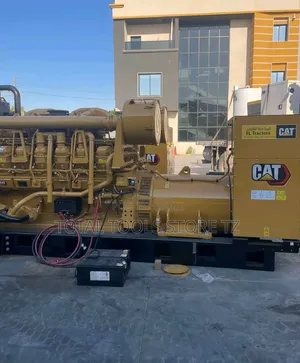 Cat Diesel Generator 1875kva Powerd by Mantrac