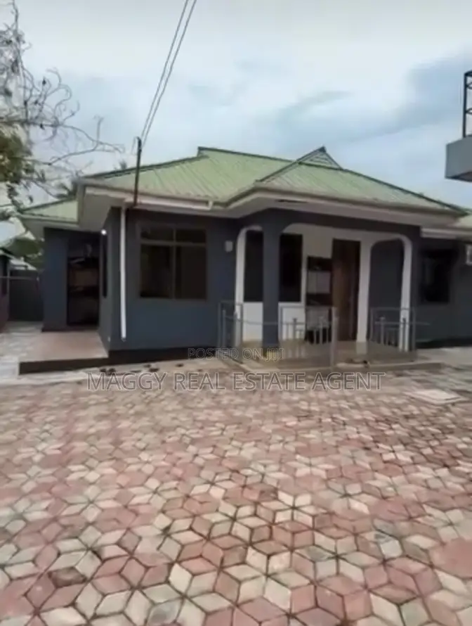3bdrm Apartment in Mbezi Beach for rent