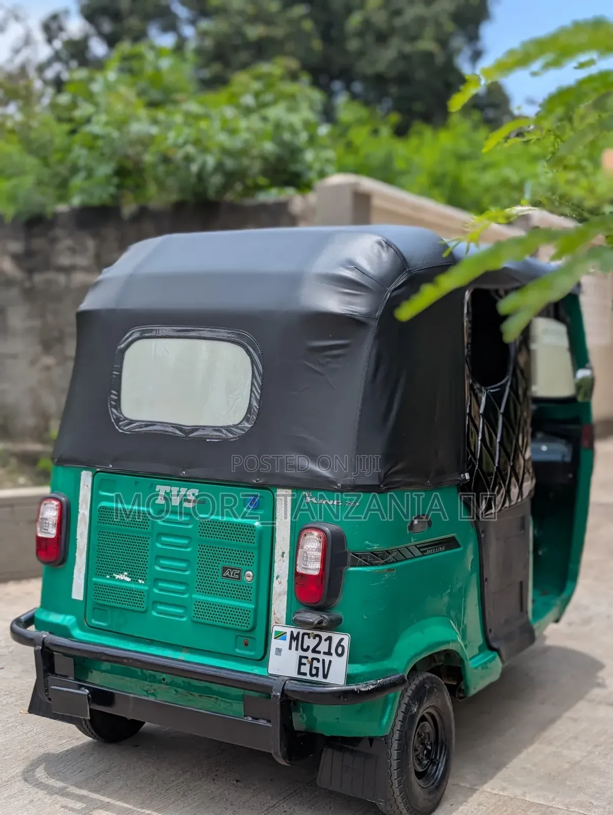 TVS King Deluxe Plus iTouch Start 2025 Green