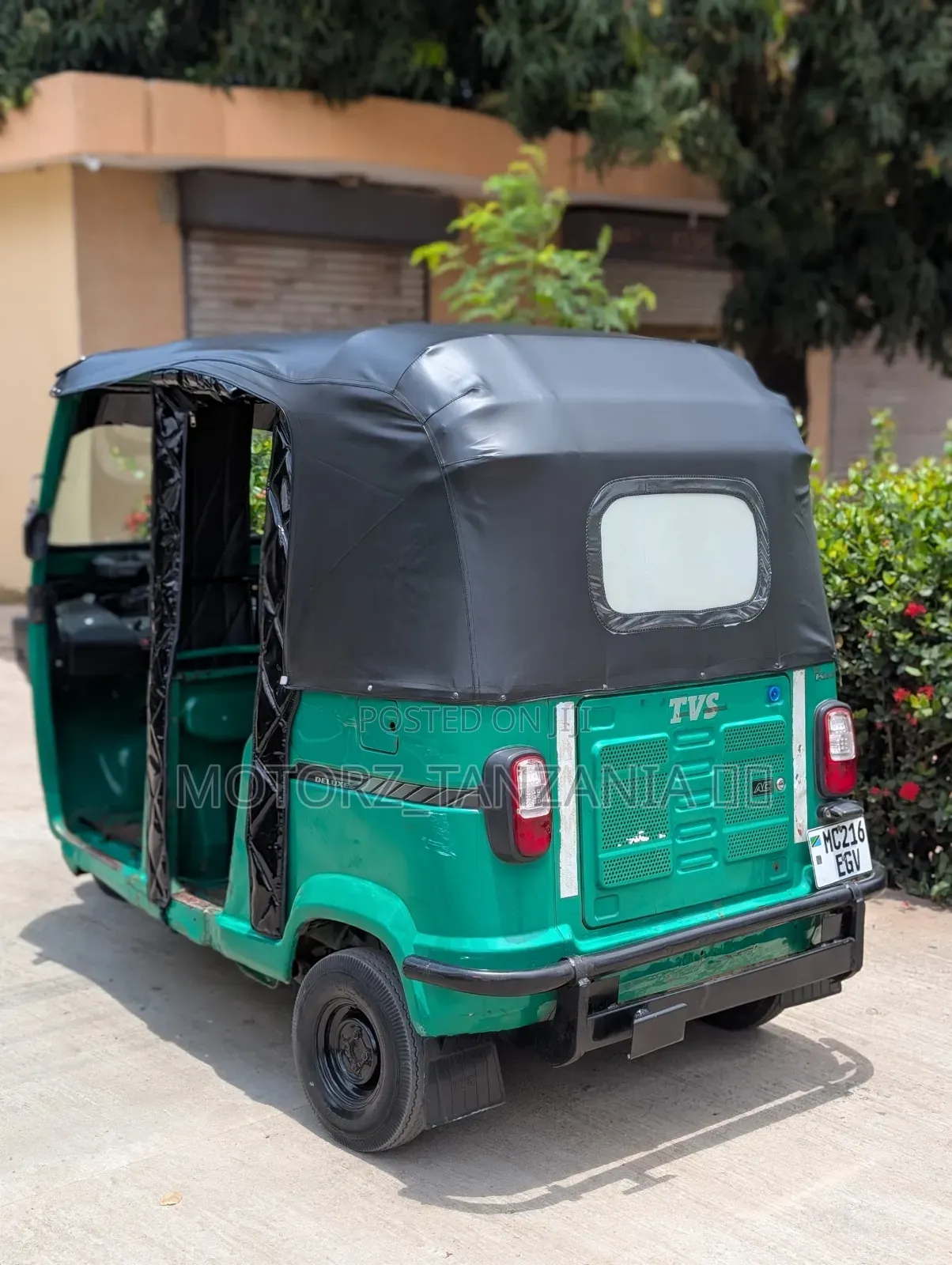 TVS King Deluxe Plus iTouch Start 2025 Green