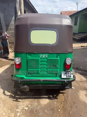 TVS King Deluxe Plus iTouch Start 2026 Green
