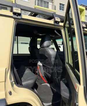 Toyota Land Cruiser 2023 Green