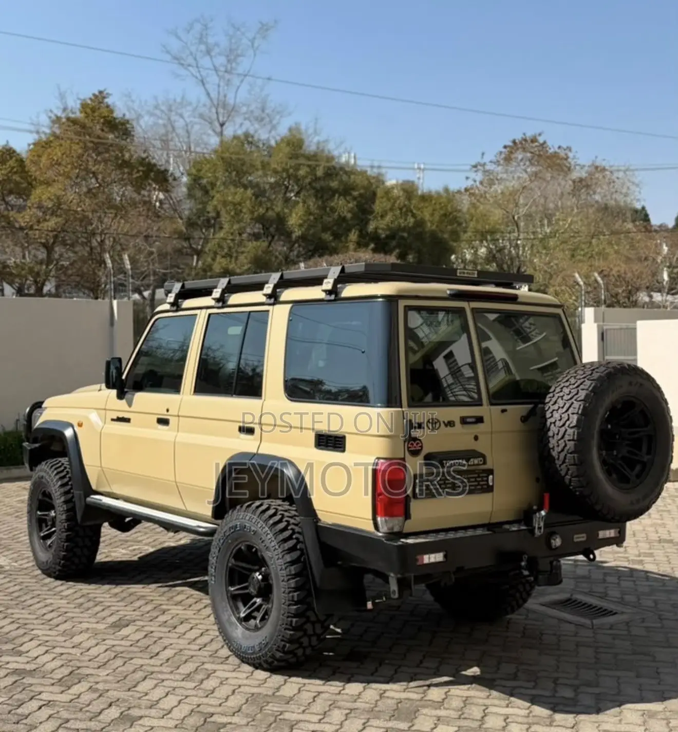 Toyota Land Cruiser 2023 Green