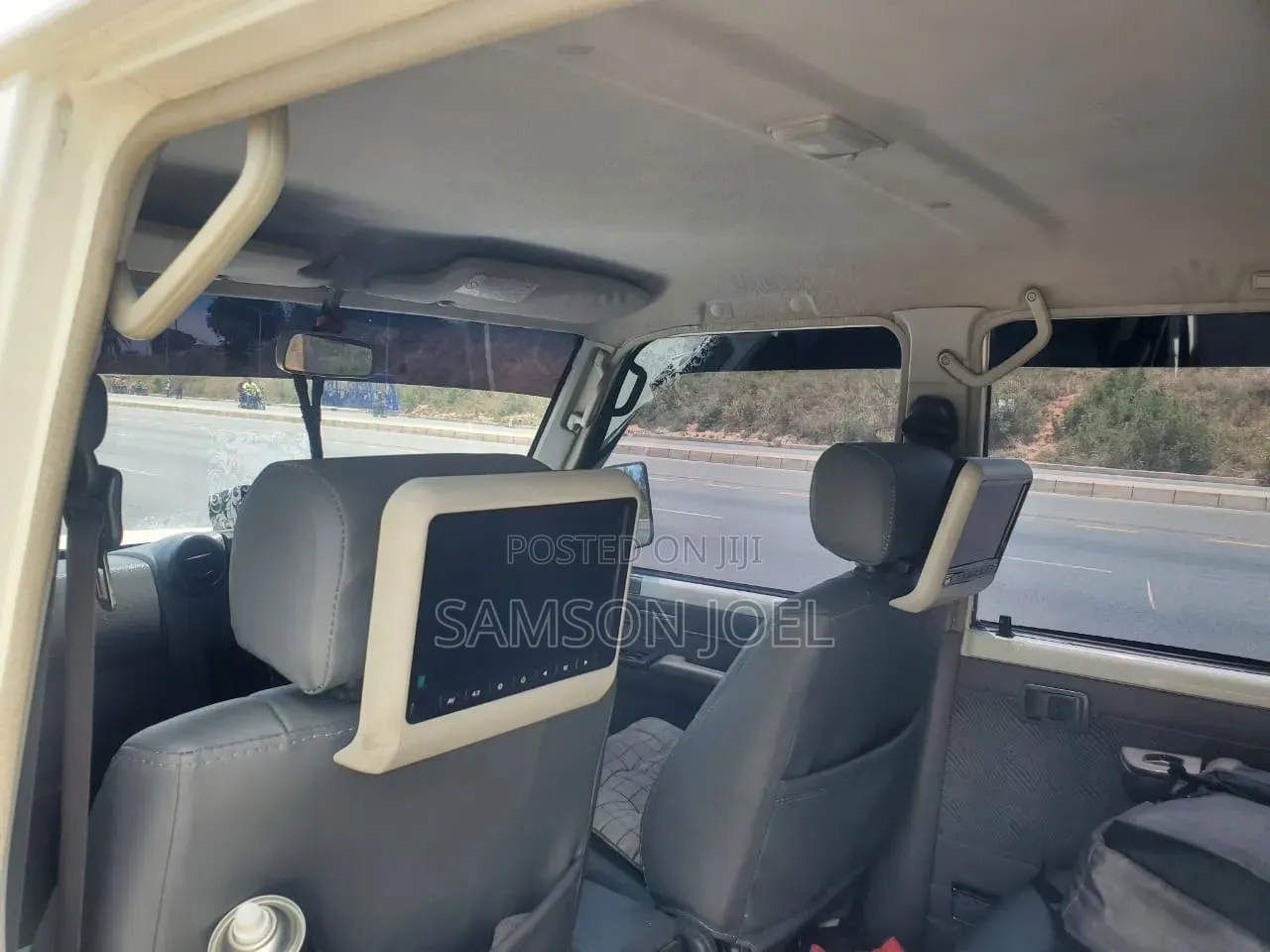 Toyota Land Cruiser 2013 White