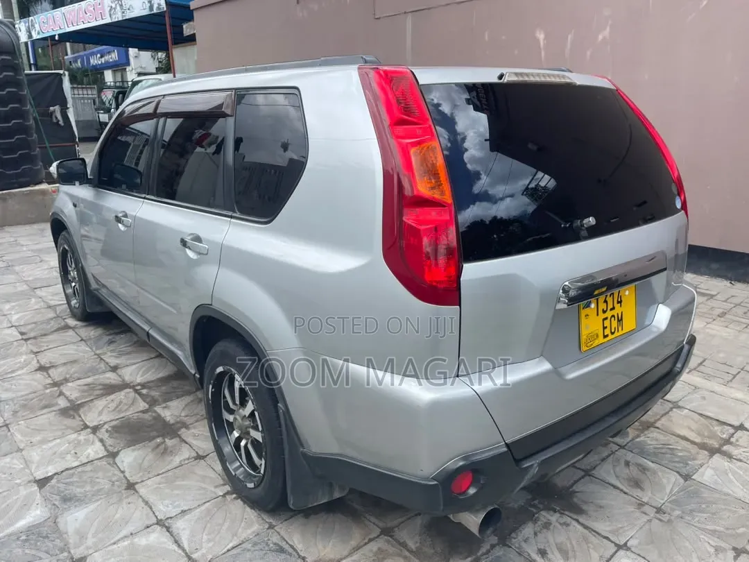 Nissan X-Trail 2009 Silver