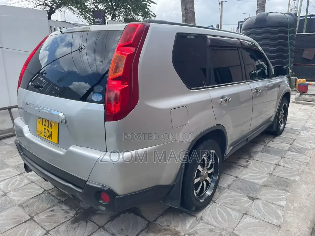 Nissan X-Trail 2009 Silver