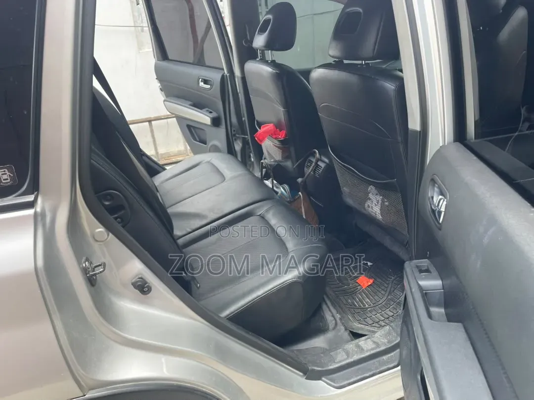 Nissan X-Trail 2009 Silver