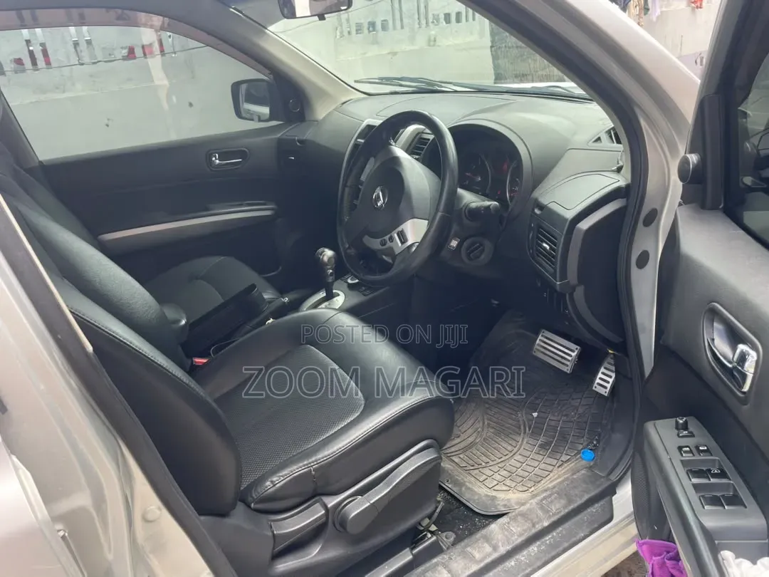 Nissan X-Trail 2009 Silver