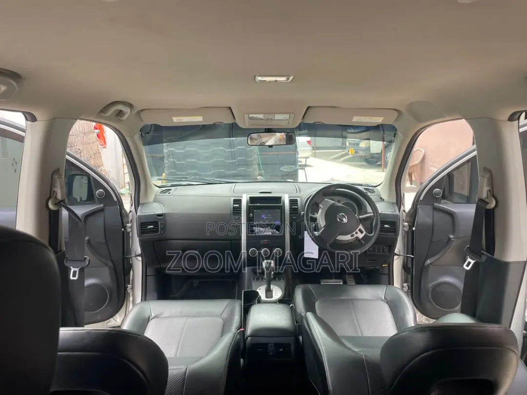 Nissan X-Trail 2009 Silver