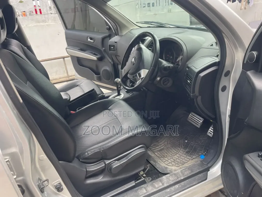Nissan X-Trail 2009 Silver