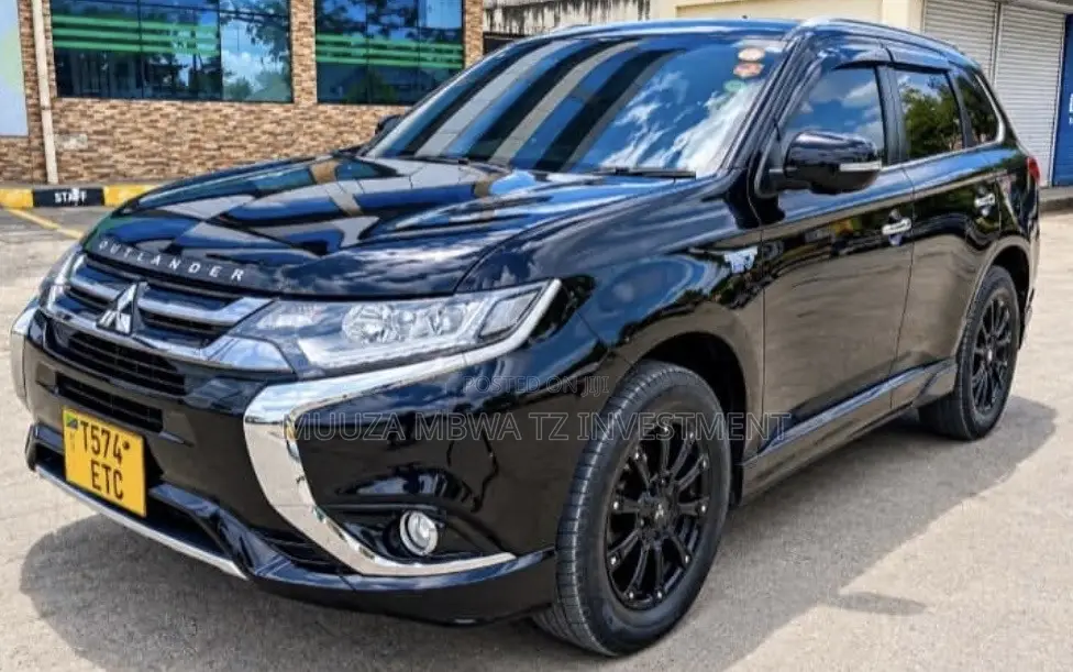 Mitsubishi Outlander 2.0 PHEV AWD 2016 Black