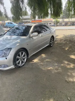 Toyota Crown 2005 Silver