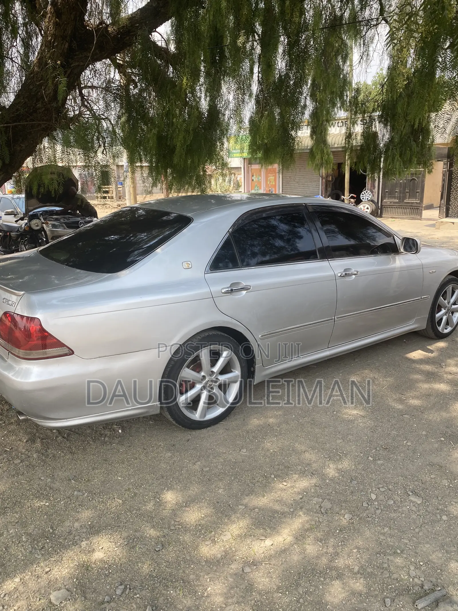 Toyota Crown 2005 Silver