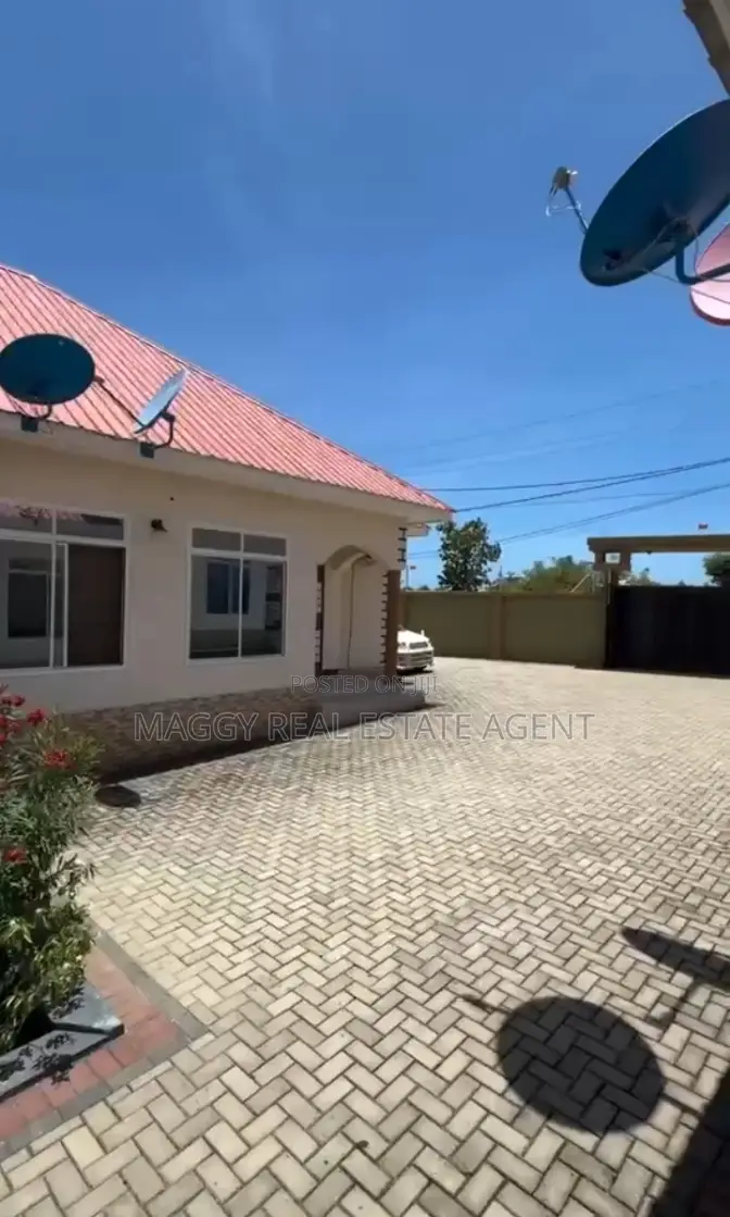 2bdrm Apartment in Salasala, Kunduchi for rent