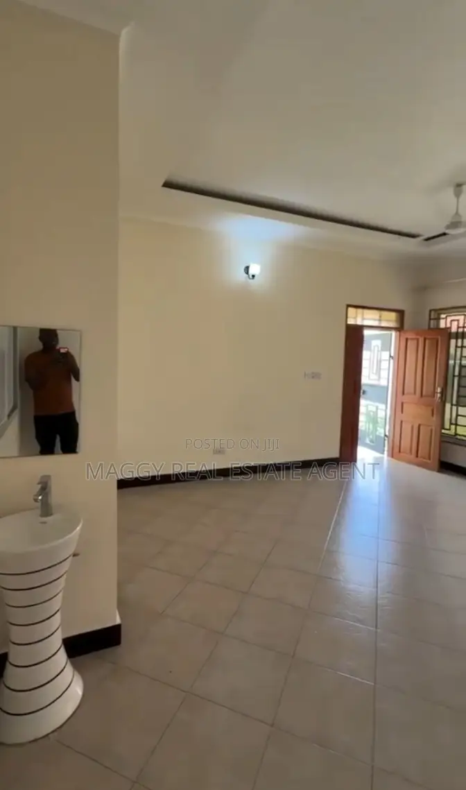 2bdrm Apartment in Salasala, Kunduchi for rent