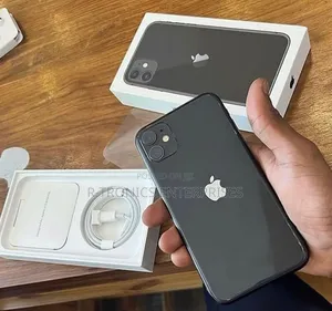 New Apple iPhone 11 64 GB Black