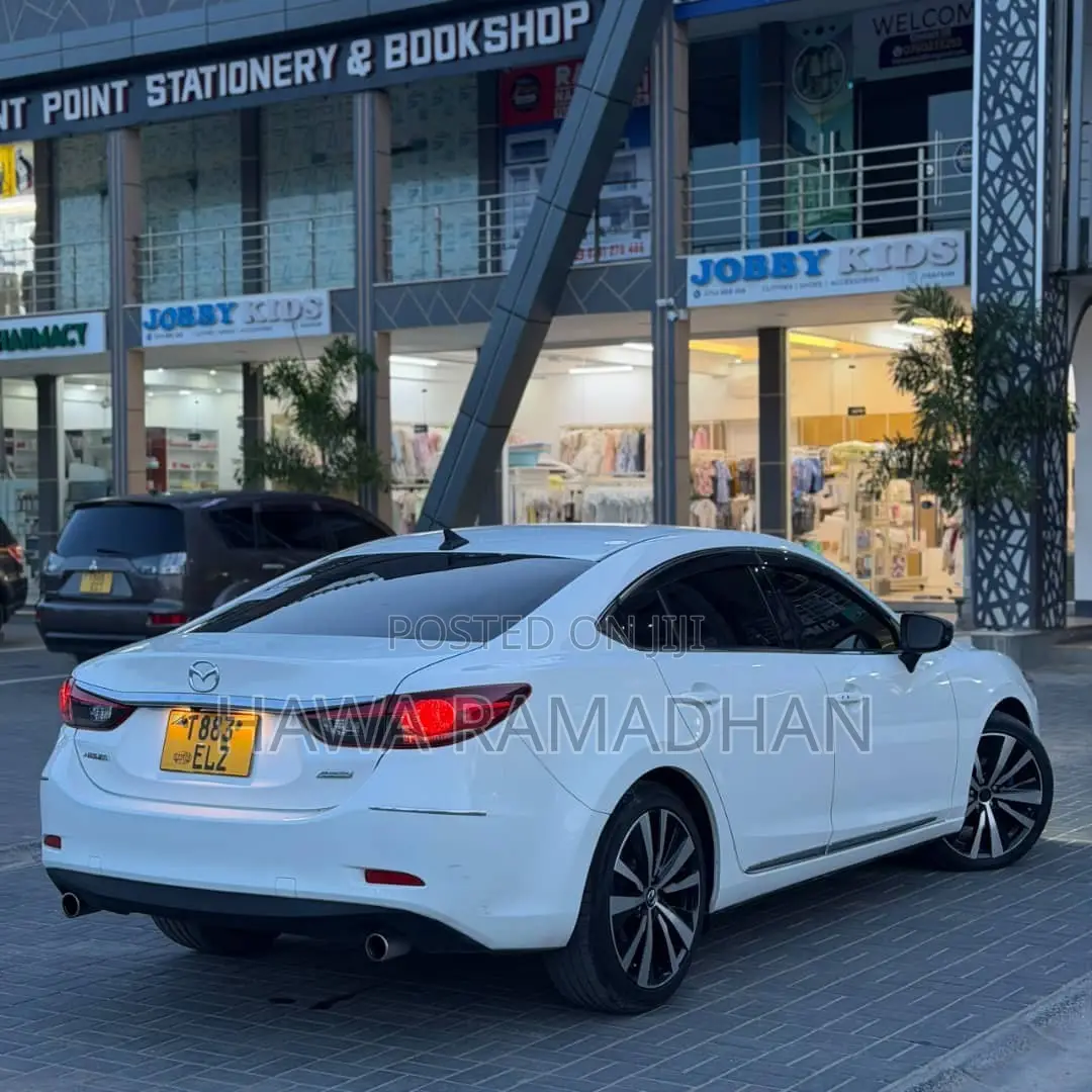 Mazda Atenza 2014 White