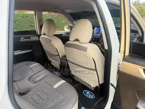 Subaru Forester 2009 White