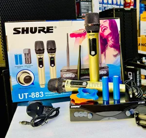 Shure UT-883 Dual Wireless Microphone System – 2 UHF Mics, 100m Range