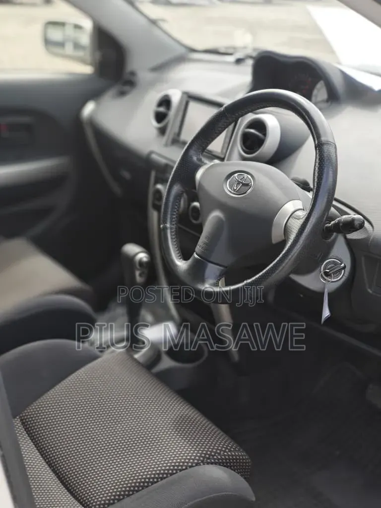 Toyota IST 2006 Pearl