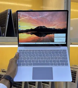 Laptop Microsoft Surface Go 8GB Intel Core i5 SSD 256GB
