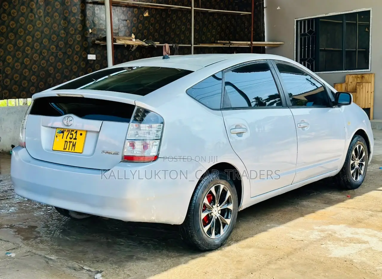 Toyota Prius 2010 Silver