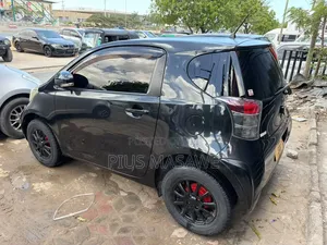 Toyota iQ 1.3 2010 Black