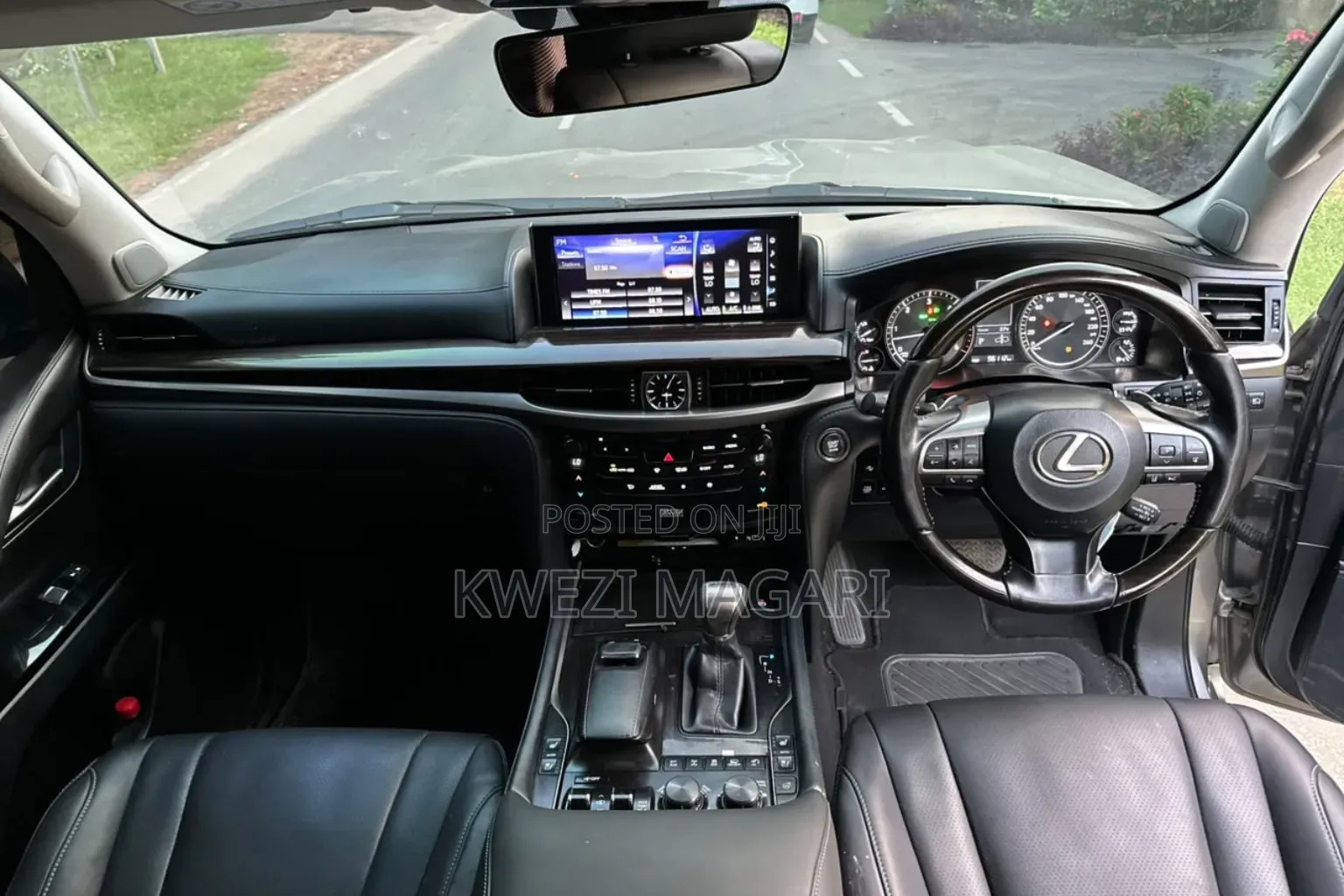 Lexus LX 2022 Gray