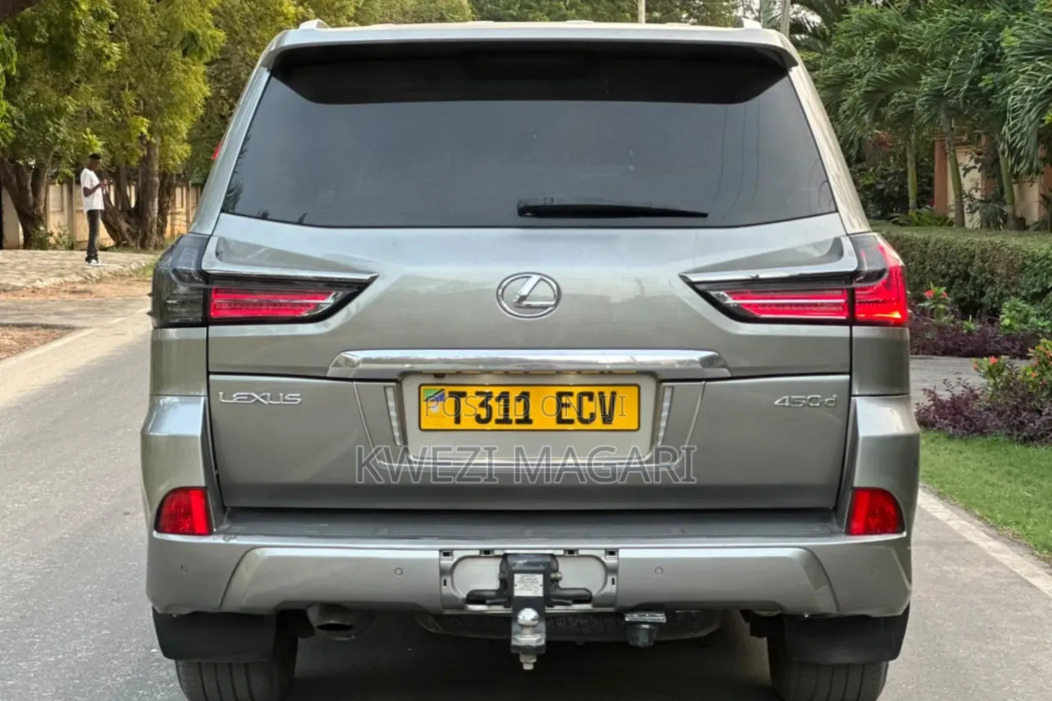Lexus LX 2022 Gray